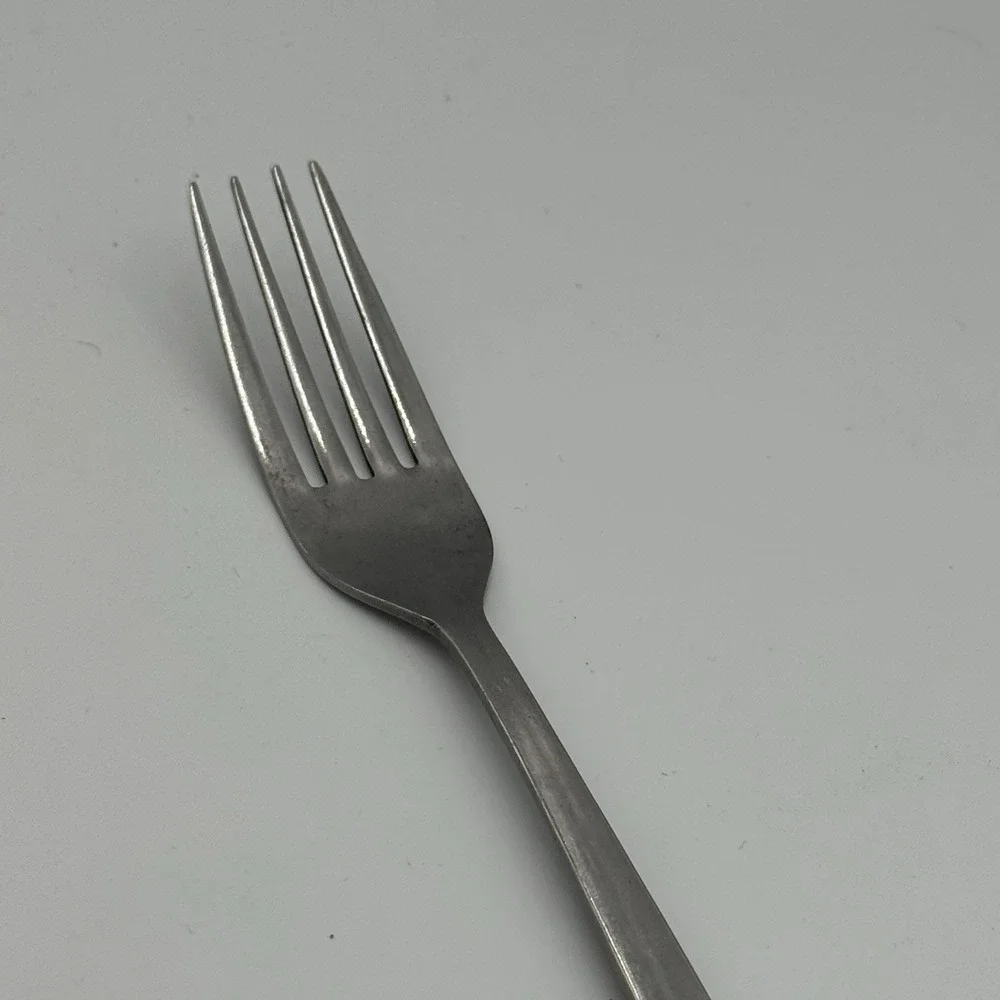 National Stainless Laureen Black Rose 70's Place Fork Flatware Replacement‎